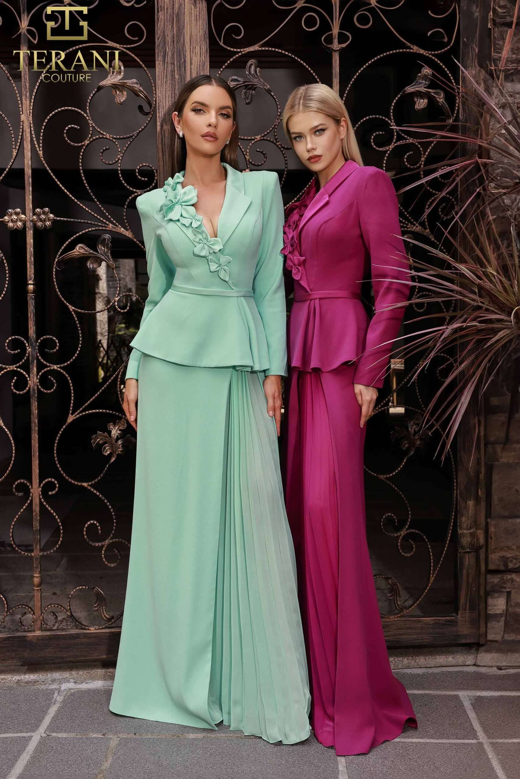 251M4572 TERANI V-neck Full Sleeves Long Sheath Dress