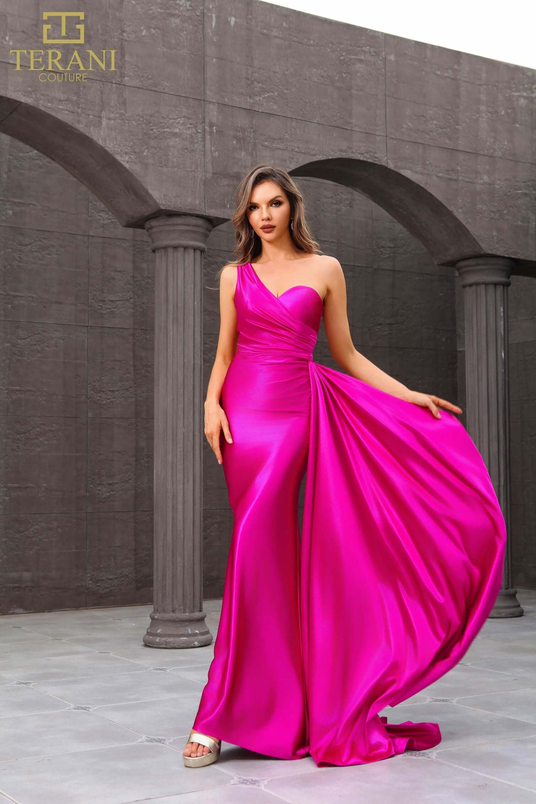 251P4123 TERANI Sleeveless Asymmetric Fit and Flare Prom Dress