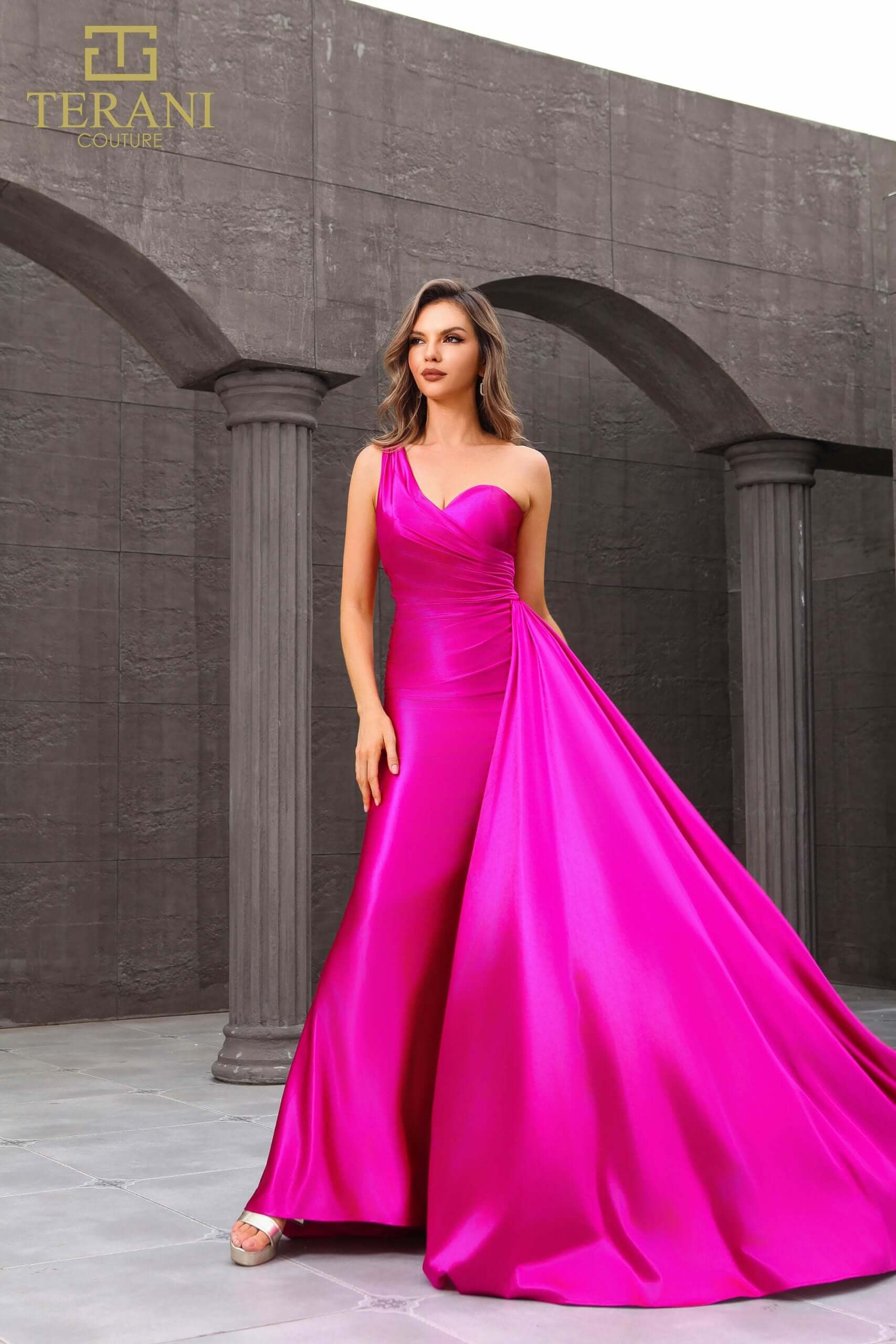 251P4123 TERANI Sleeveless Asymmetric Fit and Flare Prom Dress