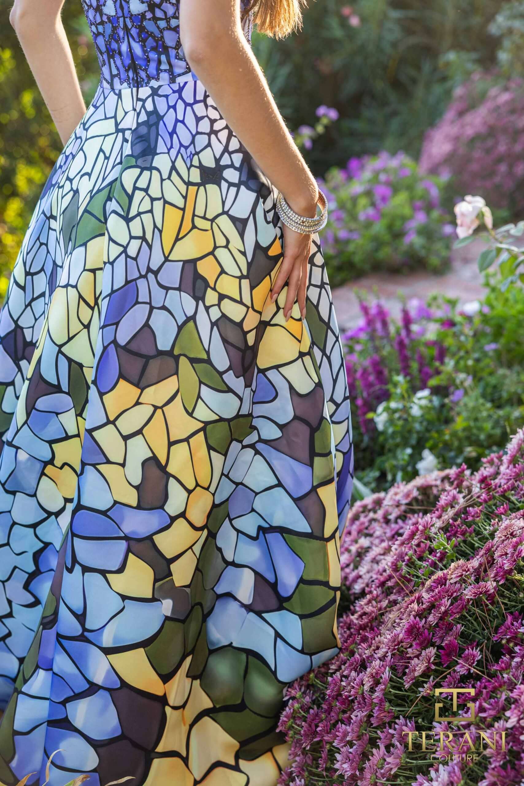 251P4147 TERANI Sleeveless Printed Satin Ballgown Prom Dress