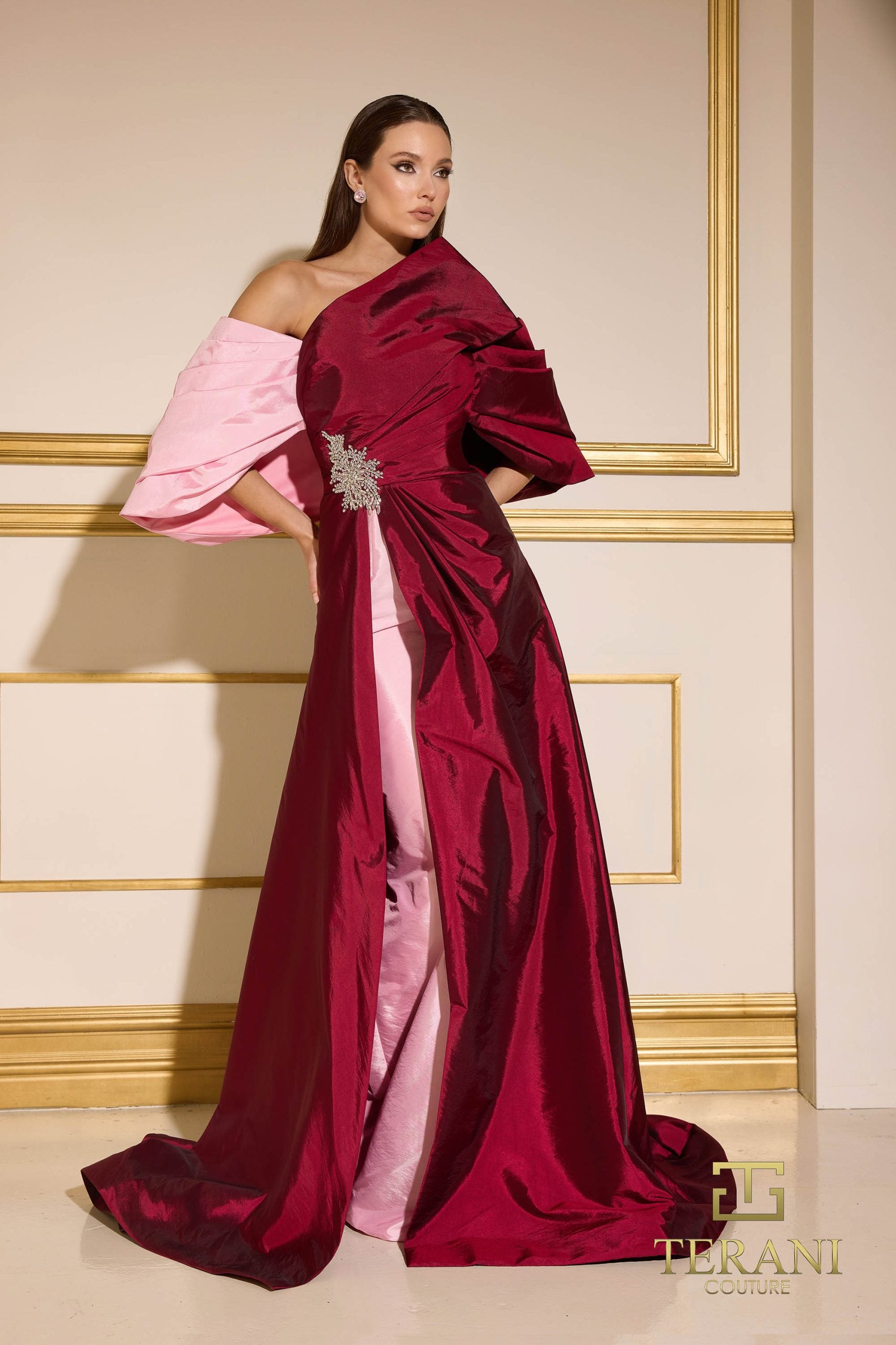 252E5141 – Fit and Flare Long Evening Dress