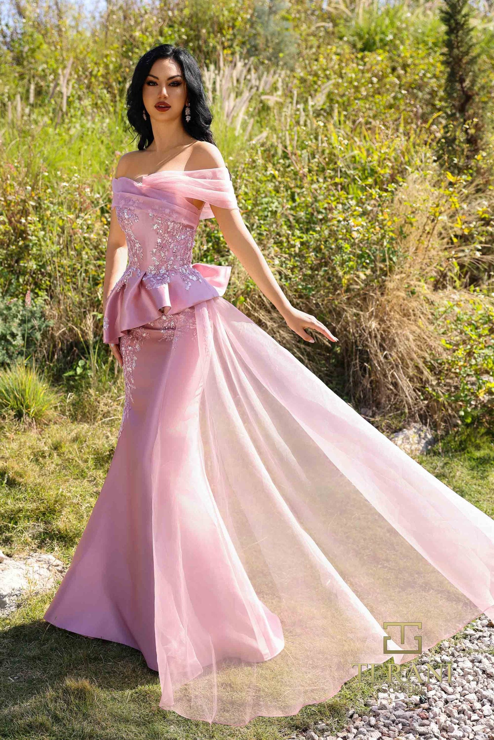 252M5357 – Side Train Long MOB Dress - Champagne