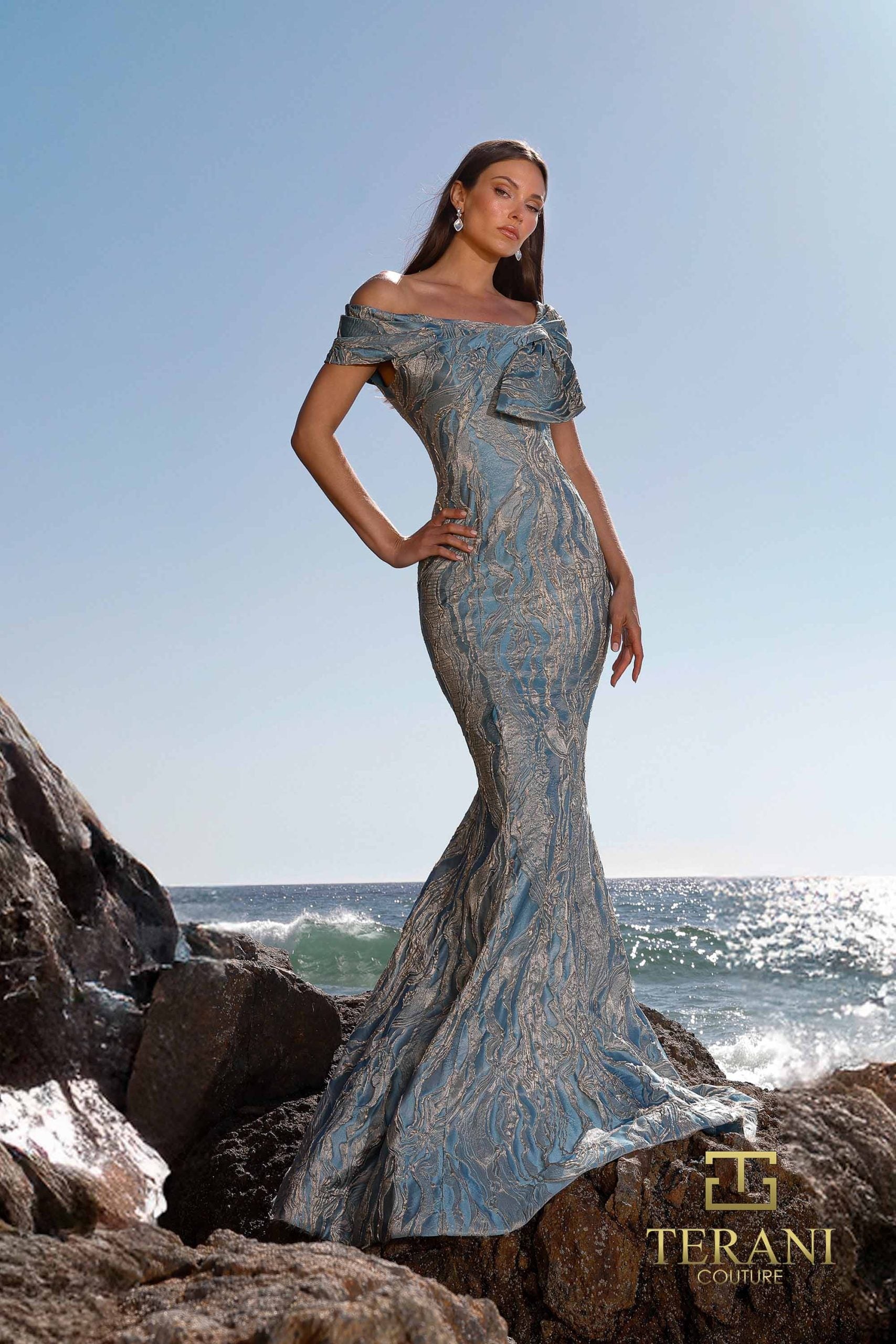 252M5520 – Bodycon Long MOB Dress