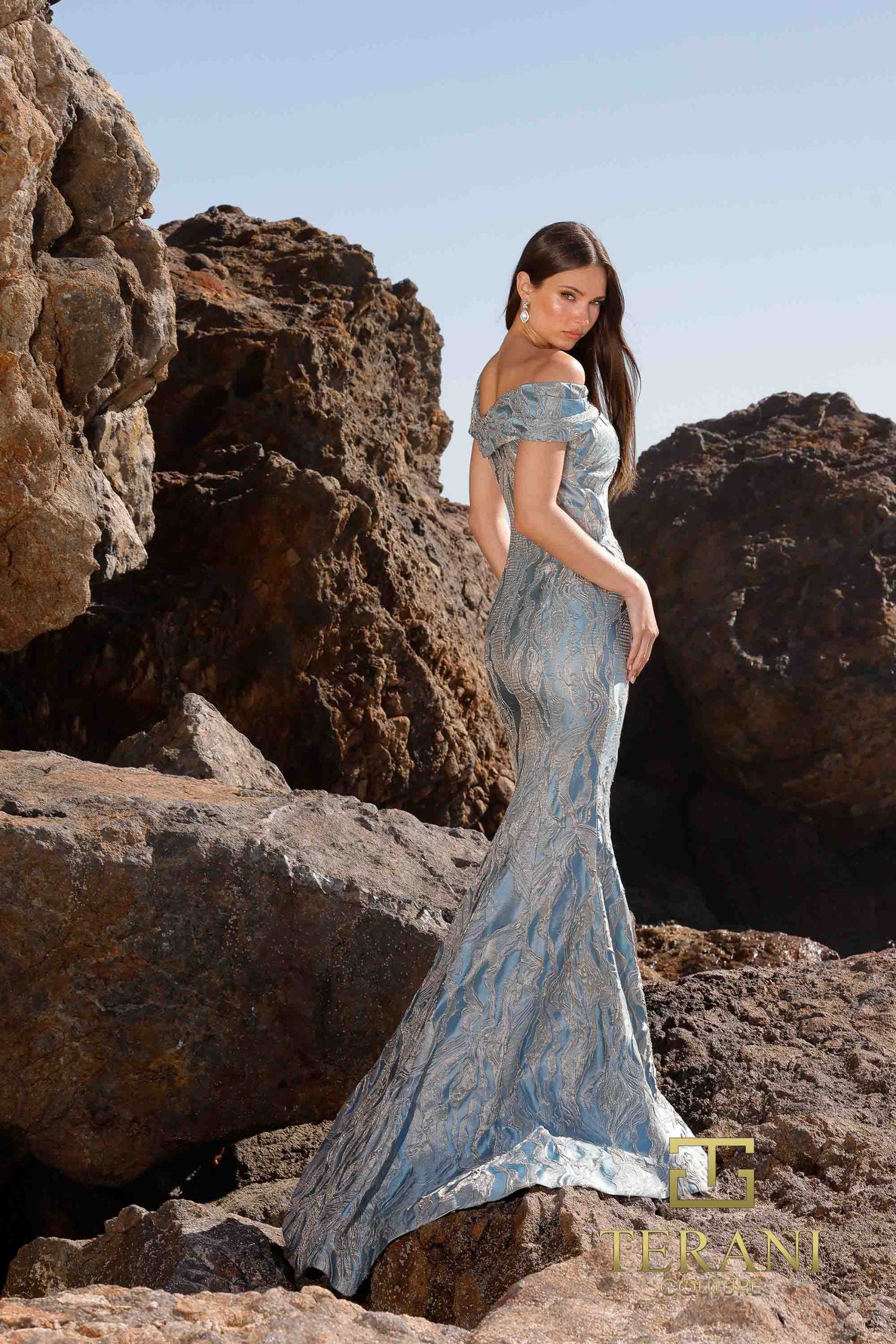 252M5520 – Bodycon Long MOB Dress