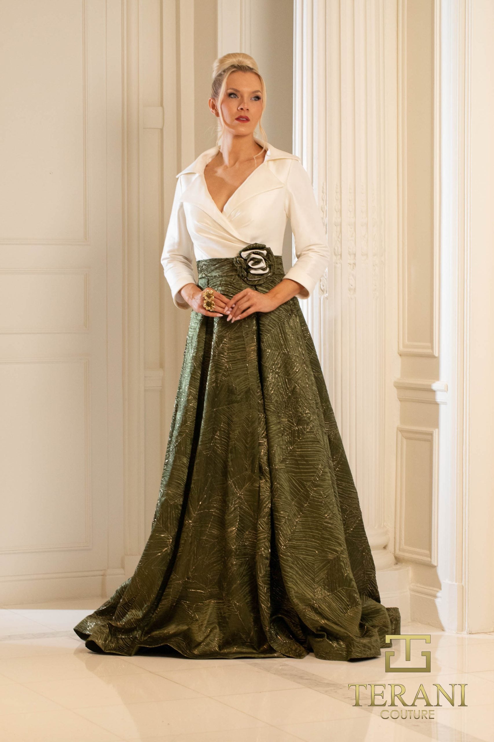 252M5522 – A-line Long MOB Dress