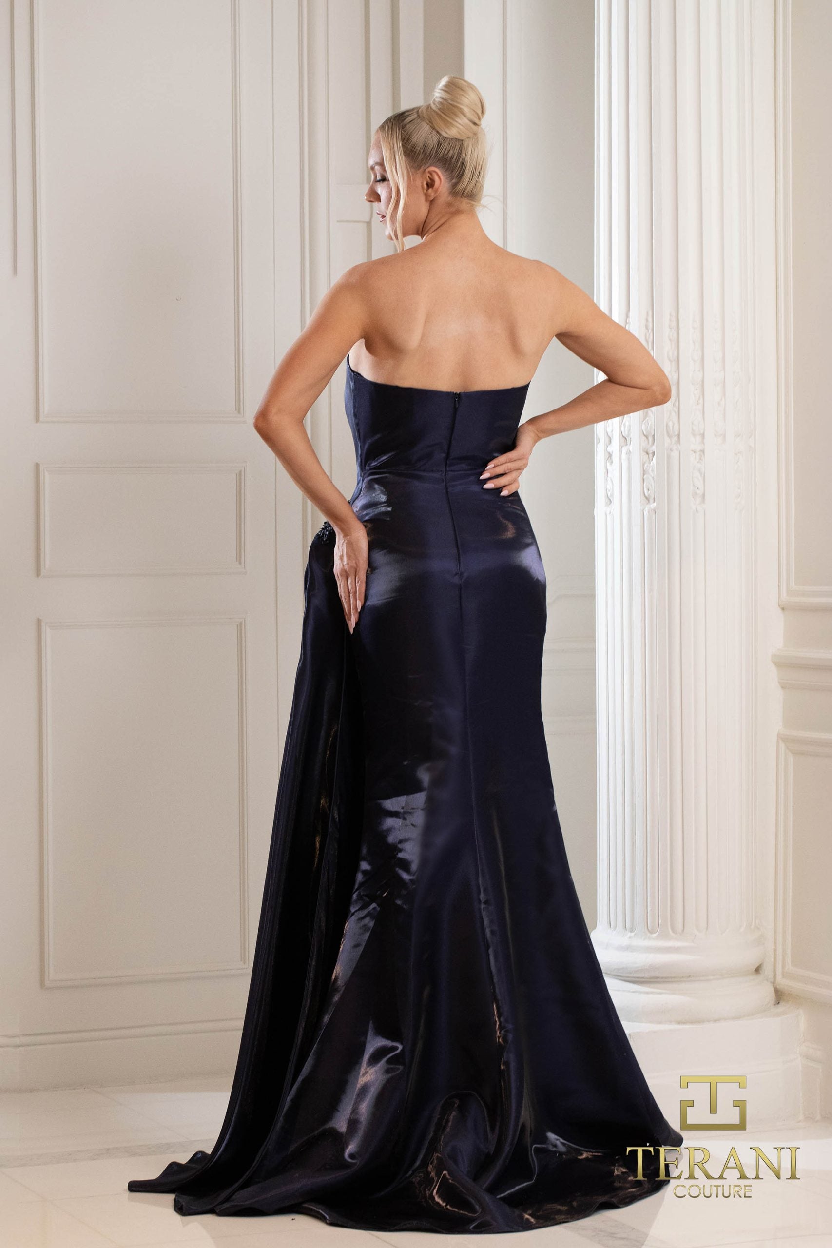 252E5150 – Fit and Flare Long Evening Dress
