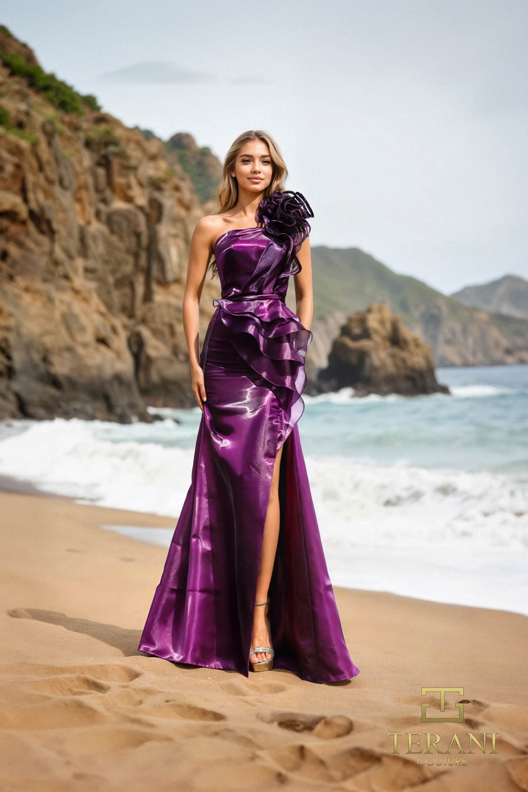 252E5516 – Fit and Flare Long Evening Dress